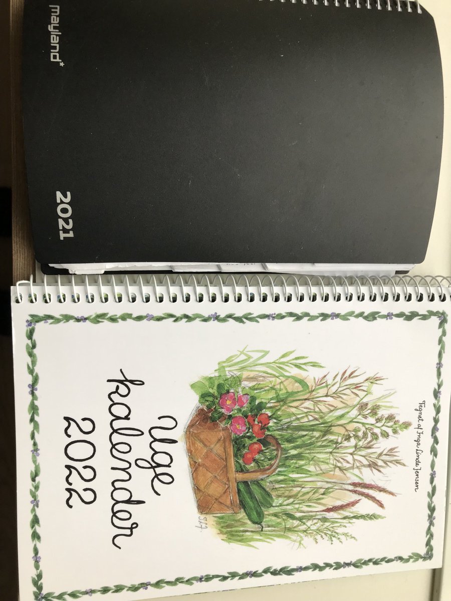 Dorthedif's tweet photo. Godt nytår alle sammen - må I blomstre! https://t.co/VfNLZPIo9K