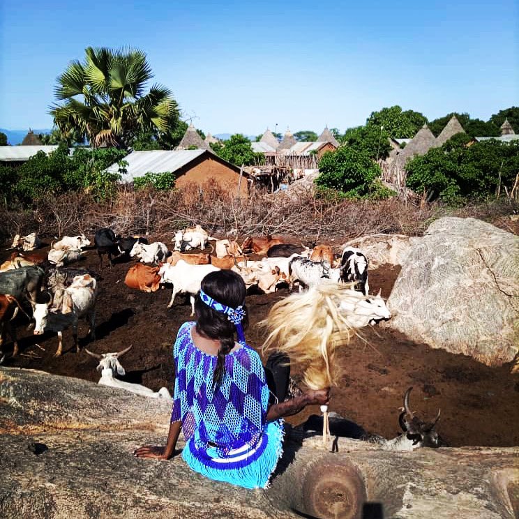 PaulaItoo's tweet photo. #Lotuko traditional wear β₯οΈ #EES #HiyalaPayam #Peaceful https://t.co/w08op9V6zF