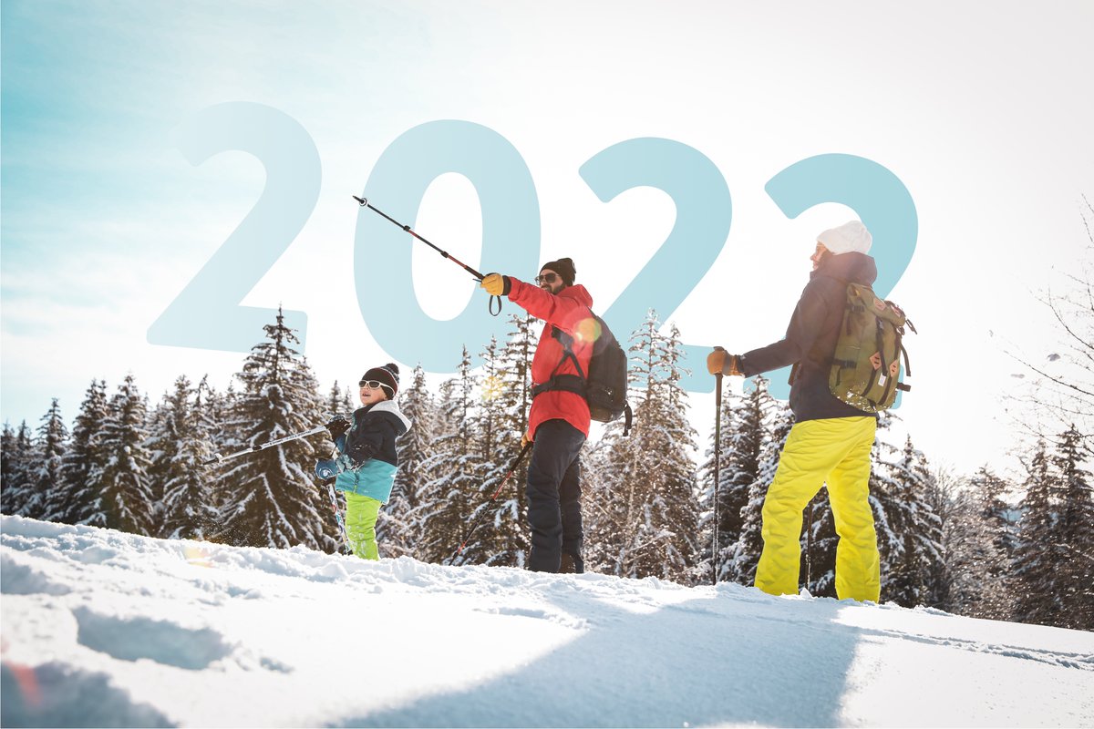 FedFranceSki's tweet photo. LES YEUX RIVÉS VERS 2022 ! ❄ 
La FFS et l'ensemble des Equipes de France de Ski et de Snowboard vous présentent leurs meilleurs vœux pour l'année 2022. 🎊 https://t.co/qrexIPgmaQ