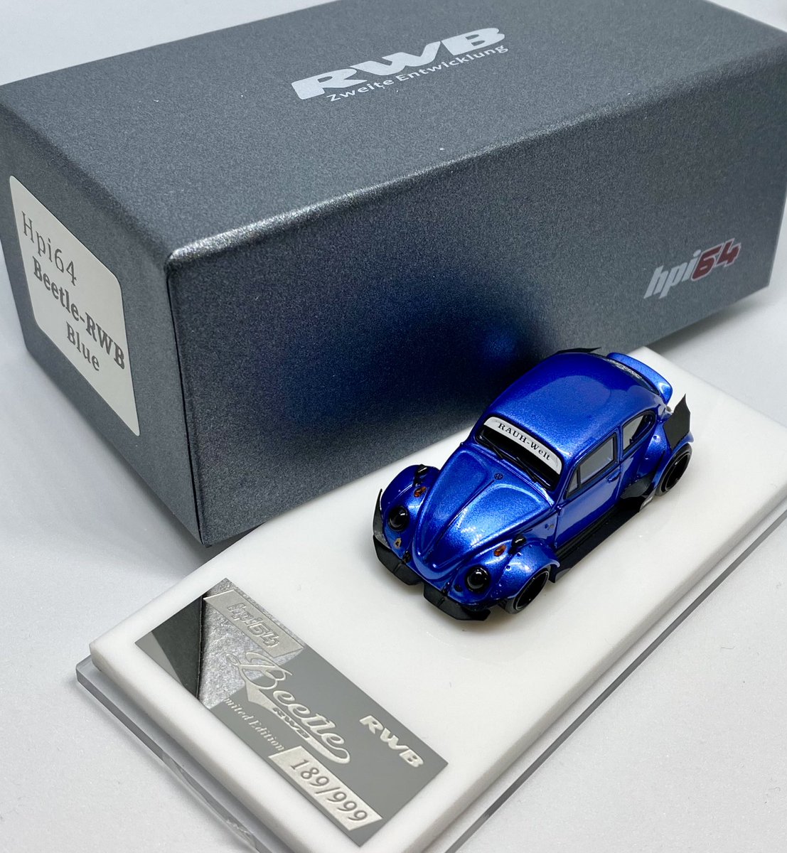 nostalgictomica's tweet photo. #hpi64 #BeetleWRB 189/999pcs hpi64は #香港 のメーカーのようです。999個限定品
1/64ですがそこそこ精巧に出来てます😆
実車も香港?に存在するようです。
個人的には今年1番のお気に入りです😍
小牧の #ブーストギア さんで入手です🥰 https://t.co/DHdT0einqb