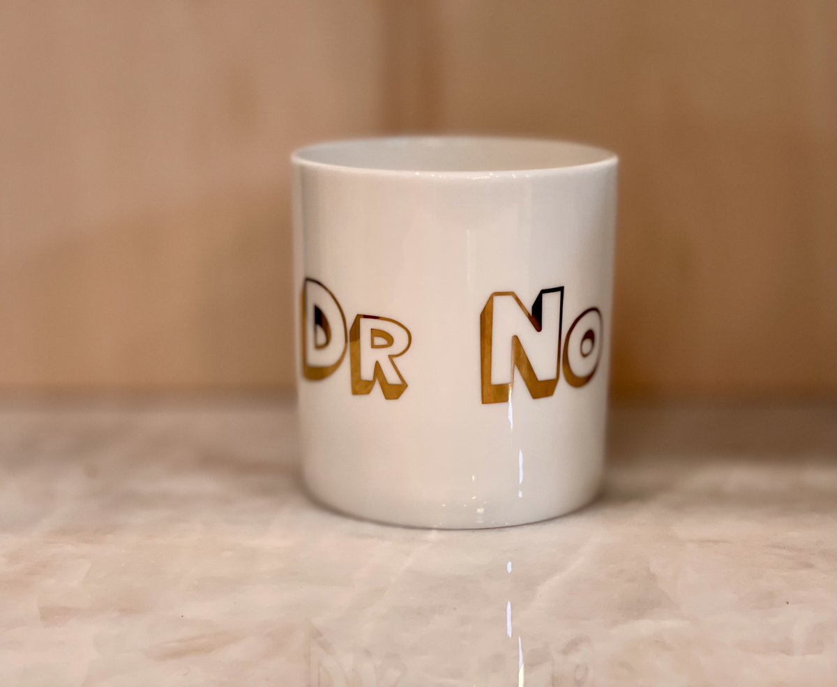 shanenhomd's tweet photo. 'That's a Dom Perignon '55. It would be a pity to break it.' 
Here's to a safe and healthy 2022! - Dr. N[h]o signing off! @MOR_Docs @__007_007 #hiparthroscopy #sportsmedicine #nhomorehippain #savethelabrum #jamesbond #007 https://t.co/LmHKE2wcyb