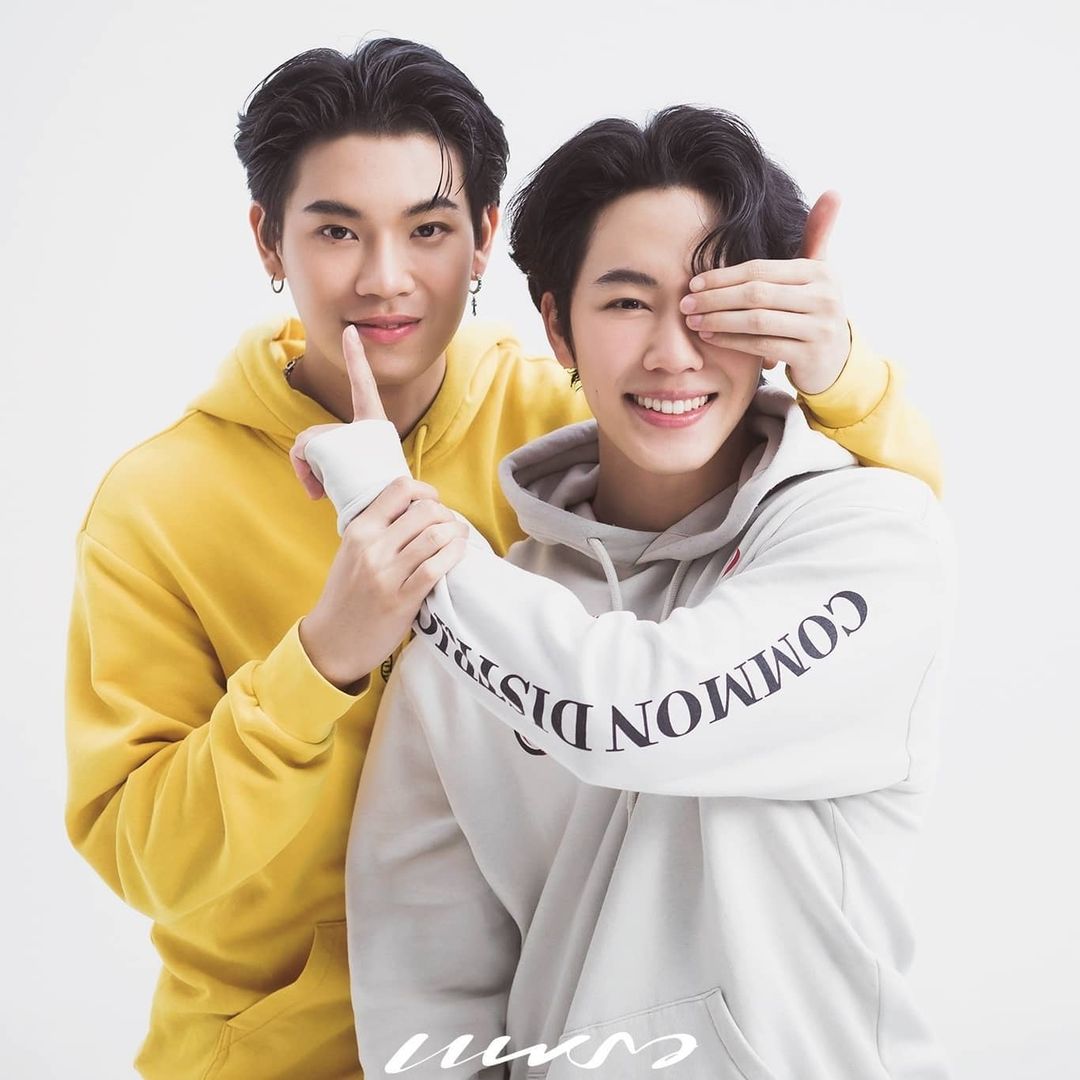 yinwarfamilysup's tweet photo. มุมมองความรักของ 2 หนุ่ม #หยิ่นวอร์
#PraewXYinWar
#preawmag2021
#warwanarat #yinyin_anw
https://t.co/5sLvNlKDX9 https://t.co/HYUtc4cUMH