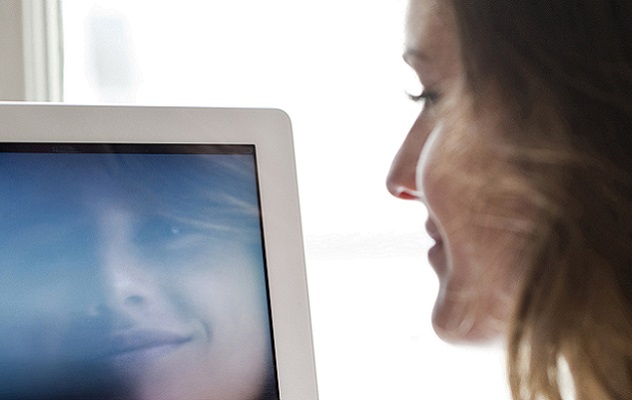 "Balances y experiencias en tiempos de incertidumbre y pantallas" por <a href="/farodigitalok/">Faro Digital</a> 
🔗dialogando.com.es/balances-y-exp…
¡¡Feliz 2022!!🥳🌟