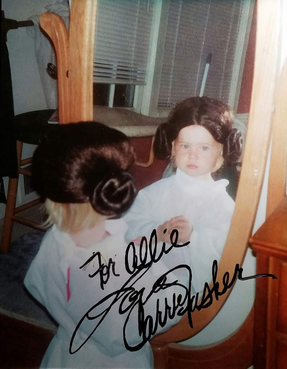 tk210's tweet image. That moment, captured in time, when my little girl felt the majesty of Leia. It was the only thing I ever asked Carrie Fisher to sign. 
#CarrieFisher
