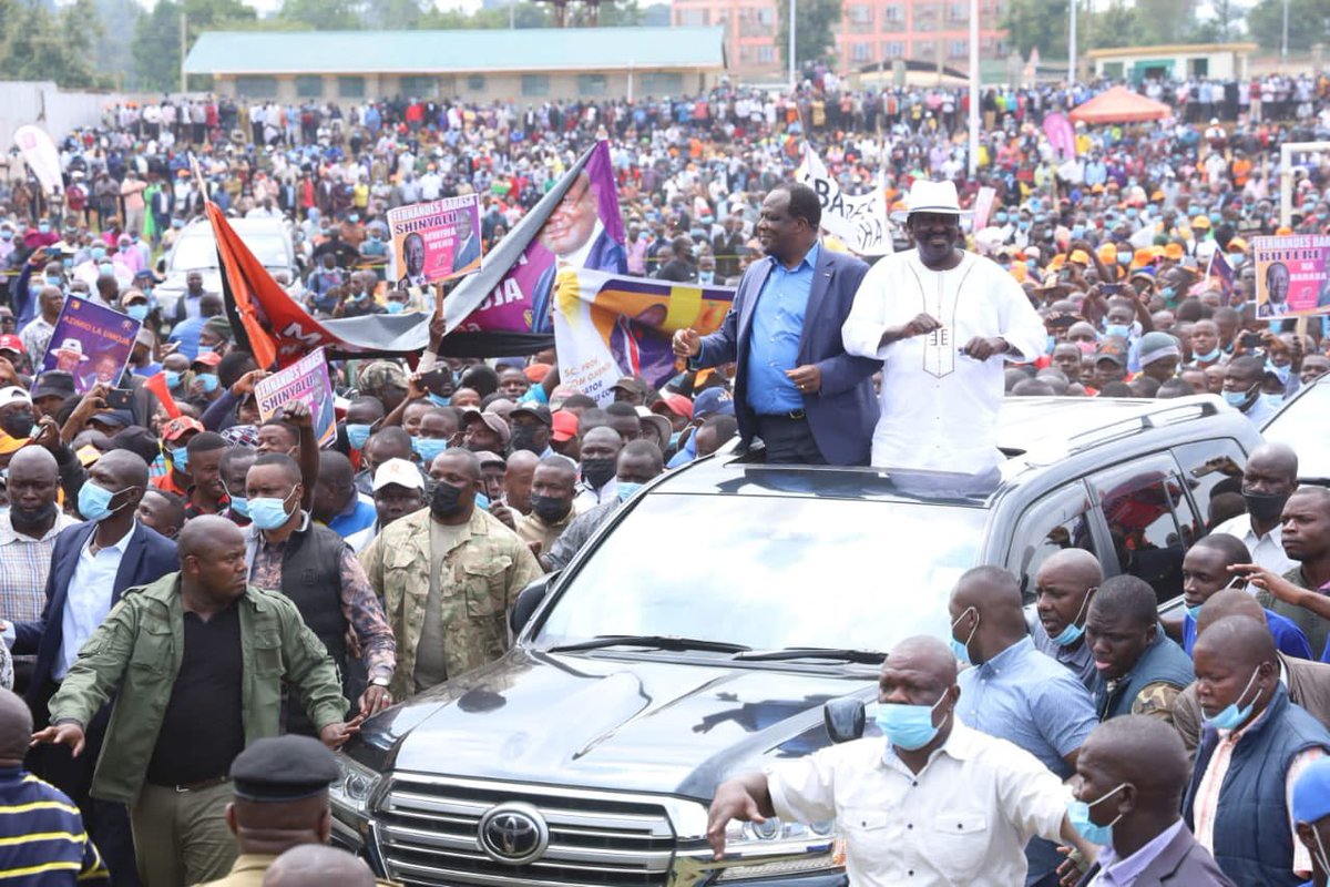 RailaOdinga's tweet photo. The Mulembe Nation is fully aboard the #AzimioLaUmoja Movement. 

This is a movement of the people. It’s an exodus. 

We also welcomed scores of defectors at Bukhungu Stadium this afternoon. Karibuni Nyumbani. We keep loading!!

#Inawezekana https://t.co/vqRmF2Ily7