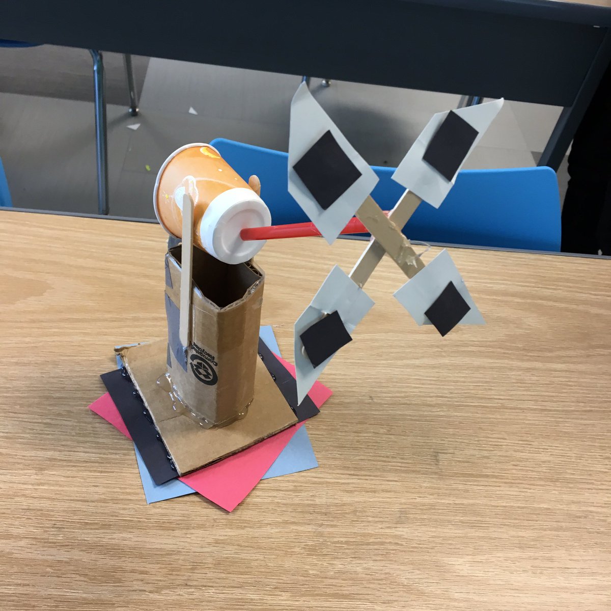 dailySTEM Chris Woods tweet media