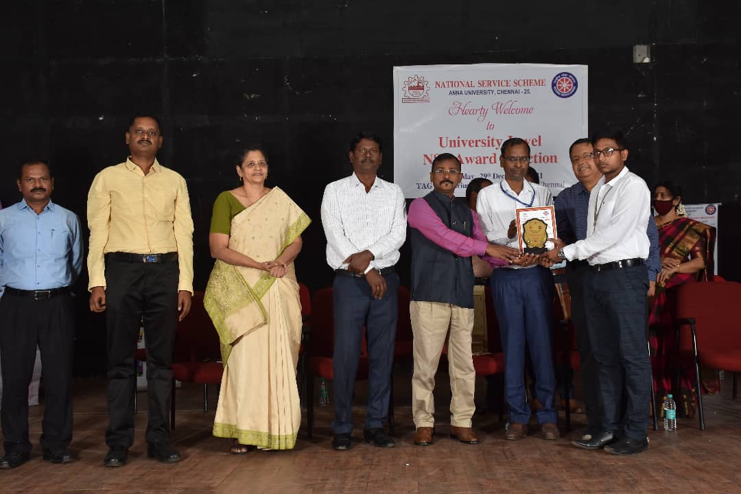 SagarGreen's tweet photo. University Level Award 2021
Anna University - Best NSS Volunteer
#nssaward #AnnaUniversity #natinalservicescheme https://t.co/Q1Jhvqmwol