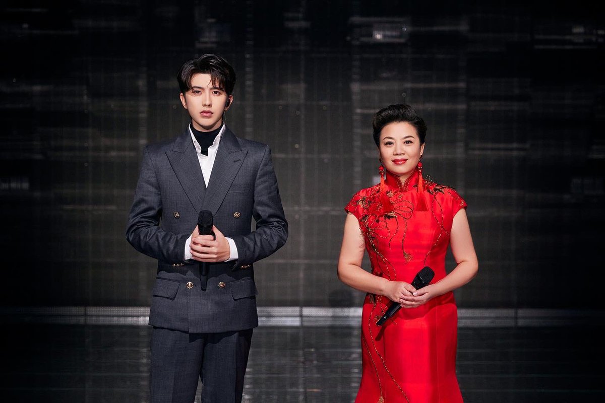 Kunsland0204's tweet image. #Brtv x #caixukun

我和我的祖国