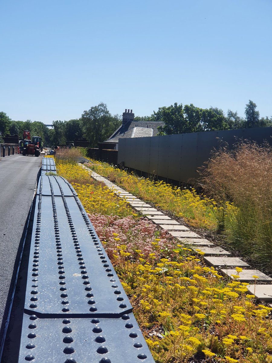 MillarRichard's tweet photo. Highlights of a challenging but successful 2021 @scottishcanals. Our teams & partners have again made the #canalmagic happen, here is to lots more in #2022 #Bowline #Claypits #SmartCanal #TheKelpies @FalkirkWheel #Stockingfield @CaledonianCanal @CrinanCanal @SustransScot https://t.co/mOwO4TNMrB