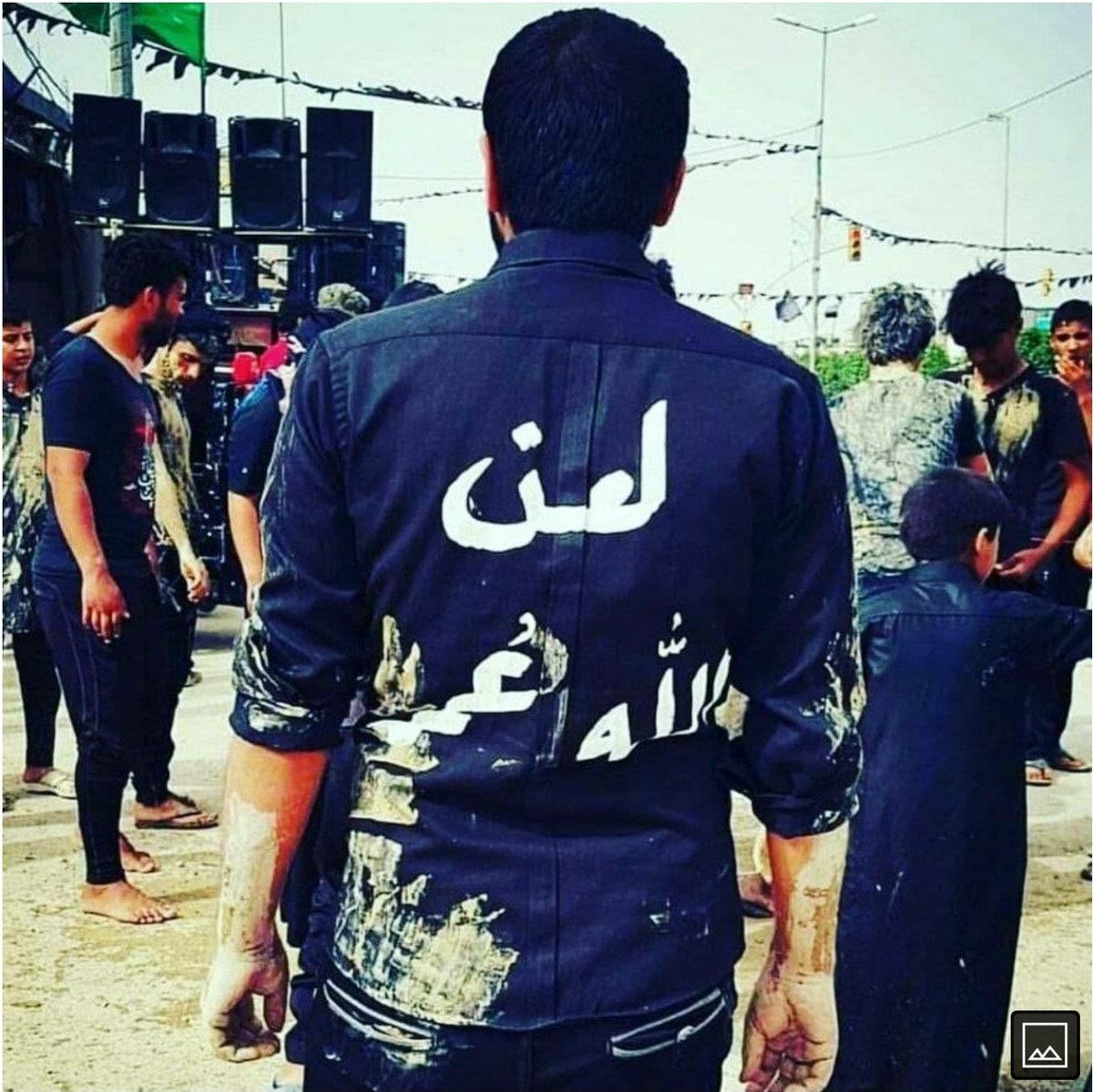AntiAtiq's tweet photo. #صدام_حسين_المجيد 
30. desember 2006
کان صدام کلبا🐕‍🦺 يعض الناس، القي القبض عليه كالكلب الاجرب🐕‍🦺، شنق كالكلب🐕‍🦺 الضال، ضاعت فطيسته في المزابل🪣 https://t.co/nq22uvX0Rr