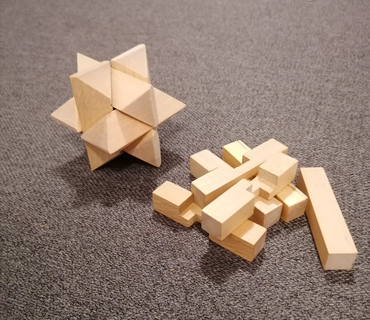 Joululahjaksi saatu #palikkatesti ei lupaa suuria, mutta onneksi joka ikinen päivä on uusi mahdollisuus yrittää, ja erehtyä, uudelleen. Hyvää tulevaa vuotta 2022!