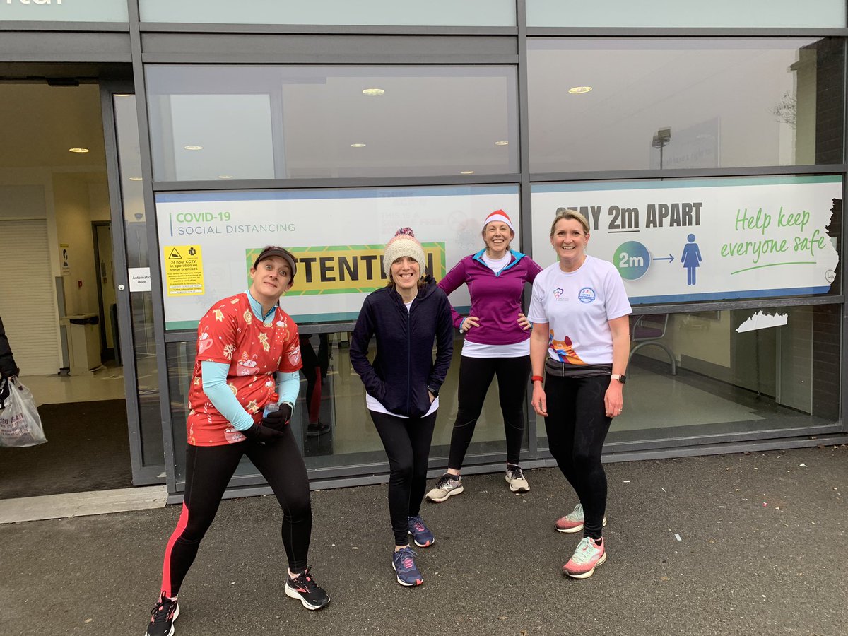 beckieyates's tweet photo. Finishing of the year with a UHDB run club. 1519 running miles this year! #NHS1000miles @UHDBRunningClub last weeks photo as forgot to take one this week 🤦‍♀️ https://t.co/YN4k0ZUTkK