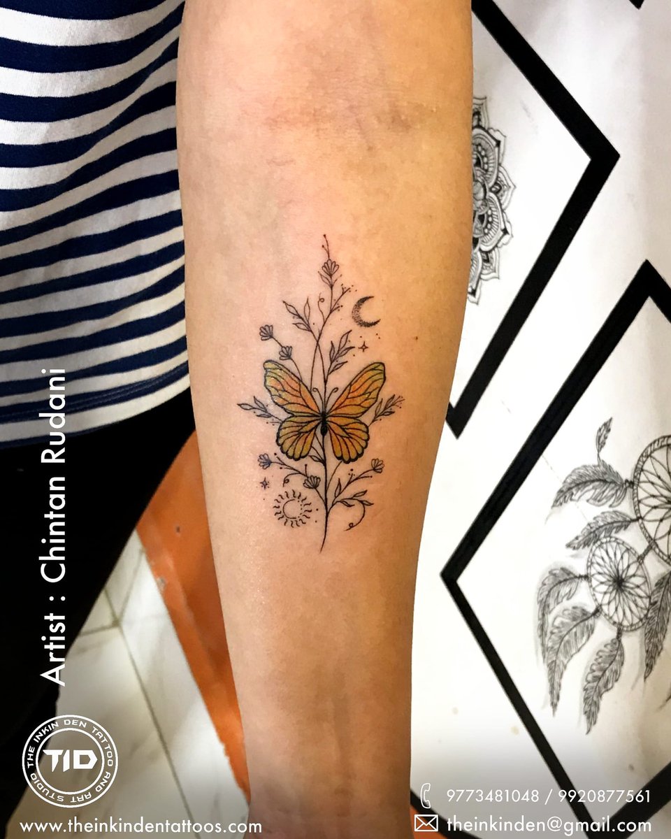 chintanrudani's tweet photo. Beautiful Butterfly 🦋 With Fine Line Floral Work

By @chintanrudani @theinkinden

#butterfly #butterflytattoo #finelinetattoos #floraltattoo #floralart #tattoos #tattoo #tattoolife #tattooing #tattooed #halfsleeve #chintanrudani #theinkindentattoo https://t.co/gdVmkd18CH