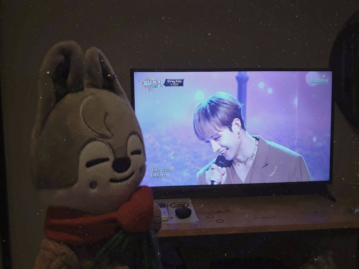 getcoolwithchan's tweet photo. Think I want it to stay...
City of stars are you shining just for me?
#skzoo #wolfwlog https://t.co/xaiS19rvTT