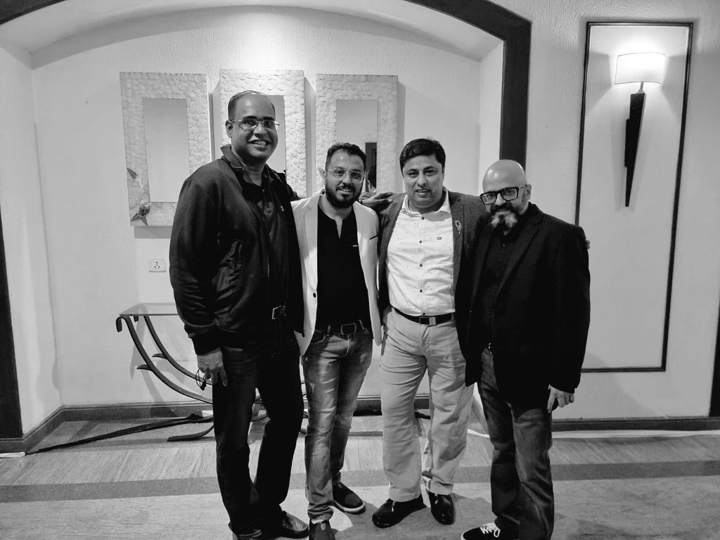 ranjan40in's tweet photo. Thank You Dream Team for being the Best as Always !!!! #BestOf2021 #OneTeam @Concentrix @ConcentrixIND @anilk247 @girishmadhavi @natvim https://t.co/1ejDKhKGHn