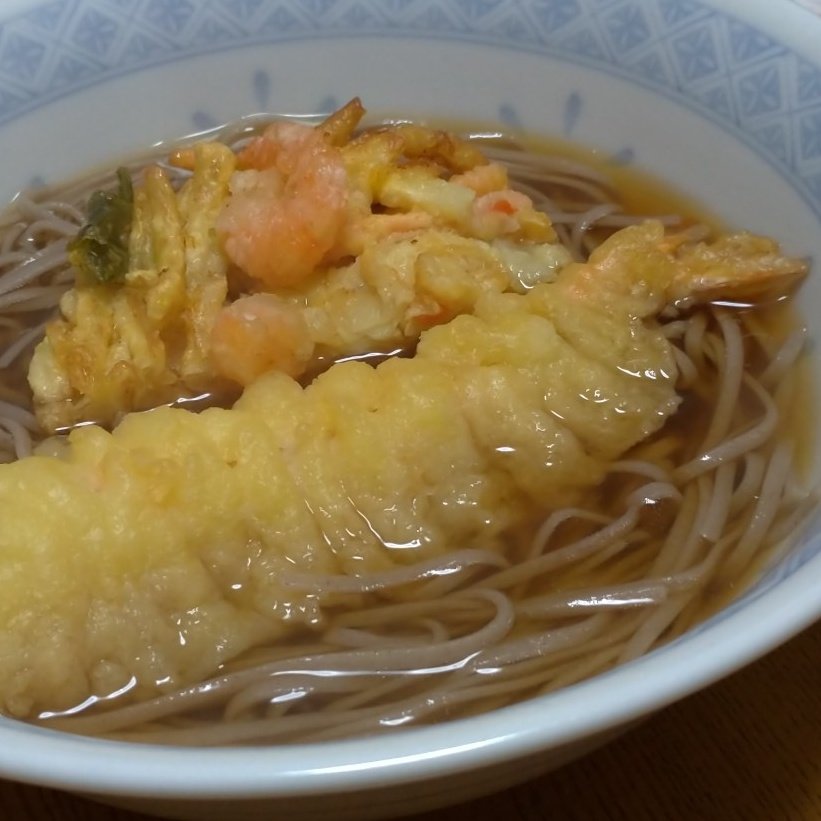 wara2net's tweet photo. 今年のおそば https://t.co/khOG9a9ts0