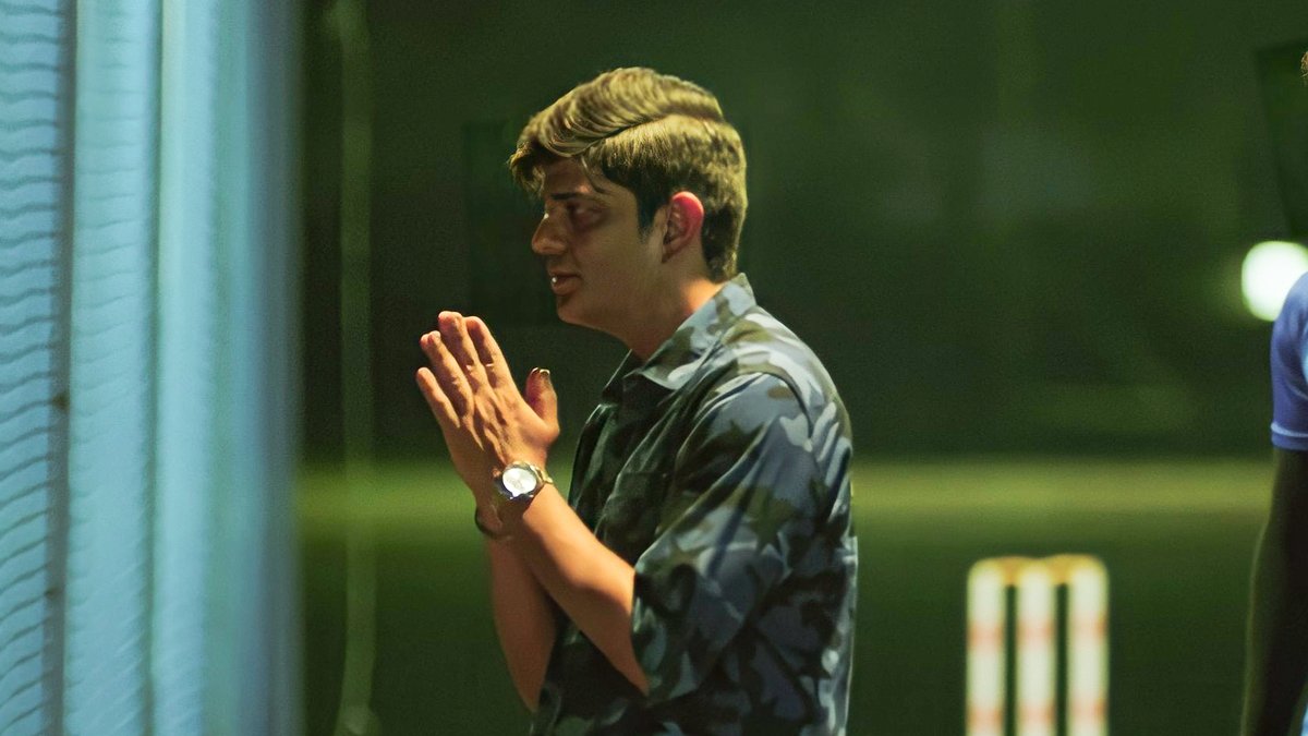 Me asking for a stag entry at a NYE party like… 🙇🏽‍♂️
#InsideEdgeOnPrime