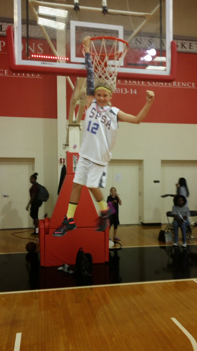 livfuller12's tweet photo. GAME DAY!!!
πͺπͺπͺ
#LETSGETITCT https://t.co/LTPtoNY0Zl