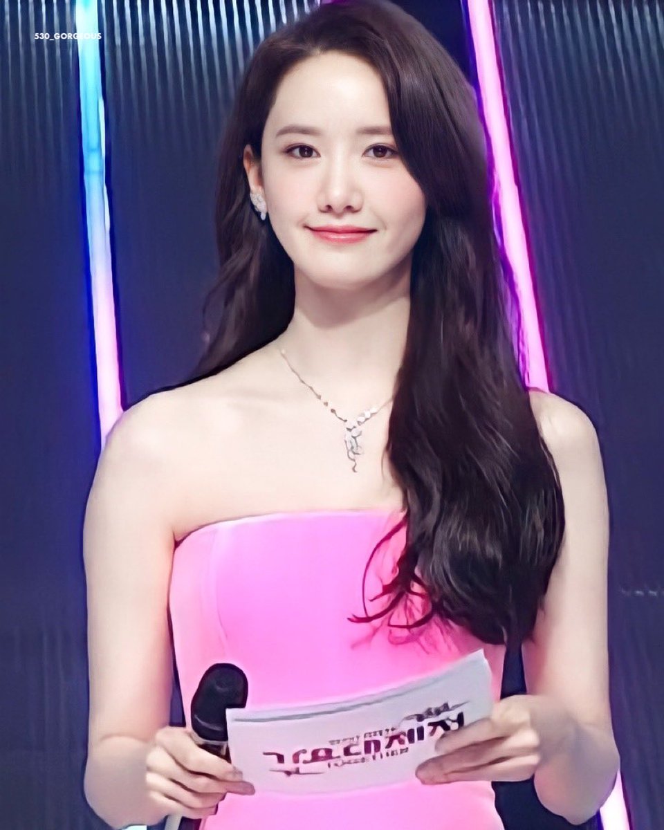 530_gorgeous's tweet photo. So beautiful 💓

#ยุนอา #YOONA #윤아 #임윤아 https://t.co/pXkoNNoecy