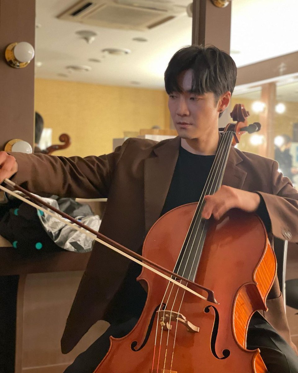 jinho_cello's tweet photo. https://t.co/rlVrJwbN73