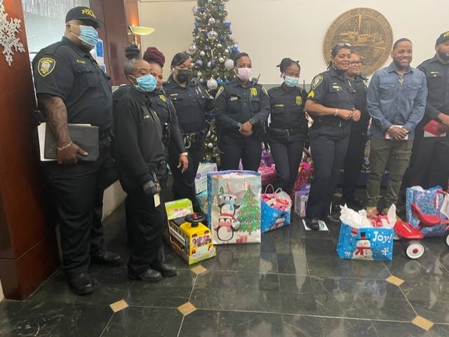 On behalf of Chief Shawn Buchanan and Deputy Chief Russell Popham, we were able to assist in putting a smile on some kids’ faces for Christmas in 2021.