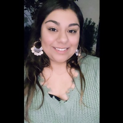 Thatissoleslie's tweet photo. #NewProfilePic https://t.co/Y8zaBCZeJP