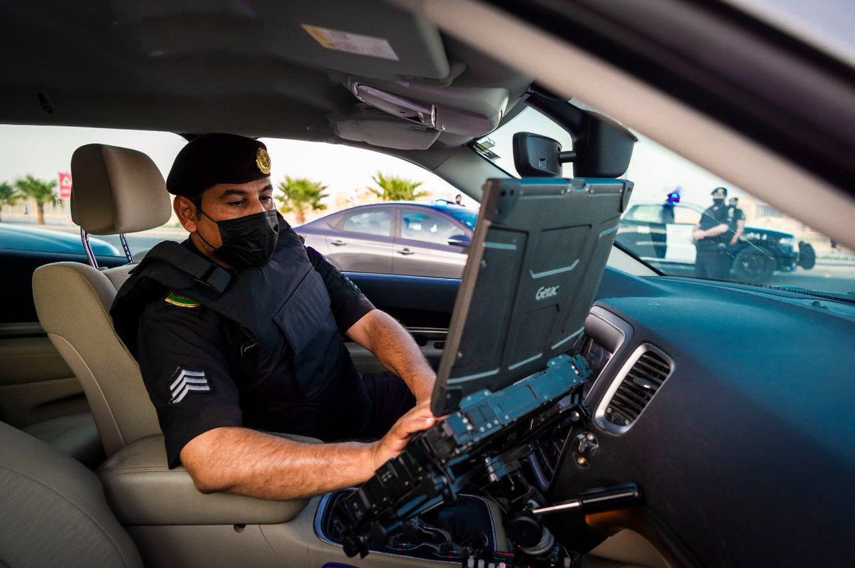 Badermasaker's tweet photo. اللهم انصر من رابطوا على الحد الجنوبي
دفاعًا عن وطننا وحدودنا..
ووفّق من قاموا بمهام الأمن والصحة
حفاظًا على أمننا وسلامتنا..
اللهم اشف مرضى المسلمين
واحفظ بلادنا يا رب العالمين 🇸🇦🙏 https://t.co/beWopA0V2j