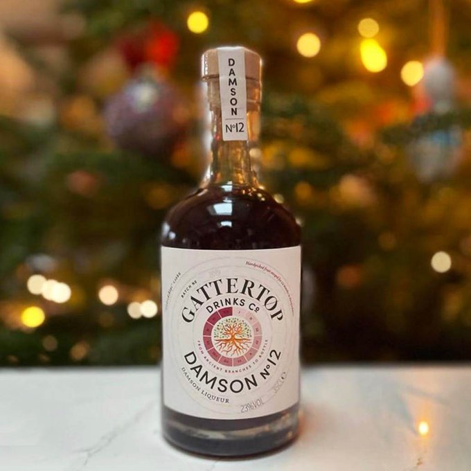 damsonplums tweet media