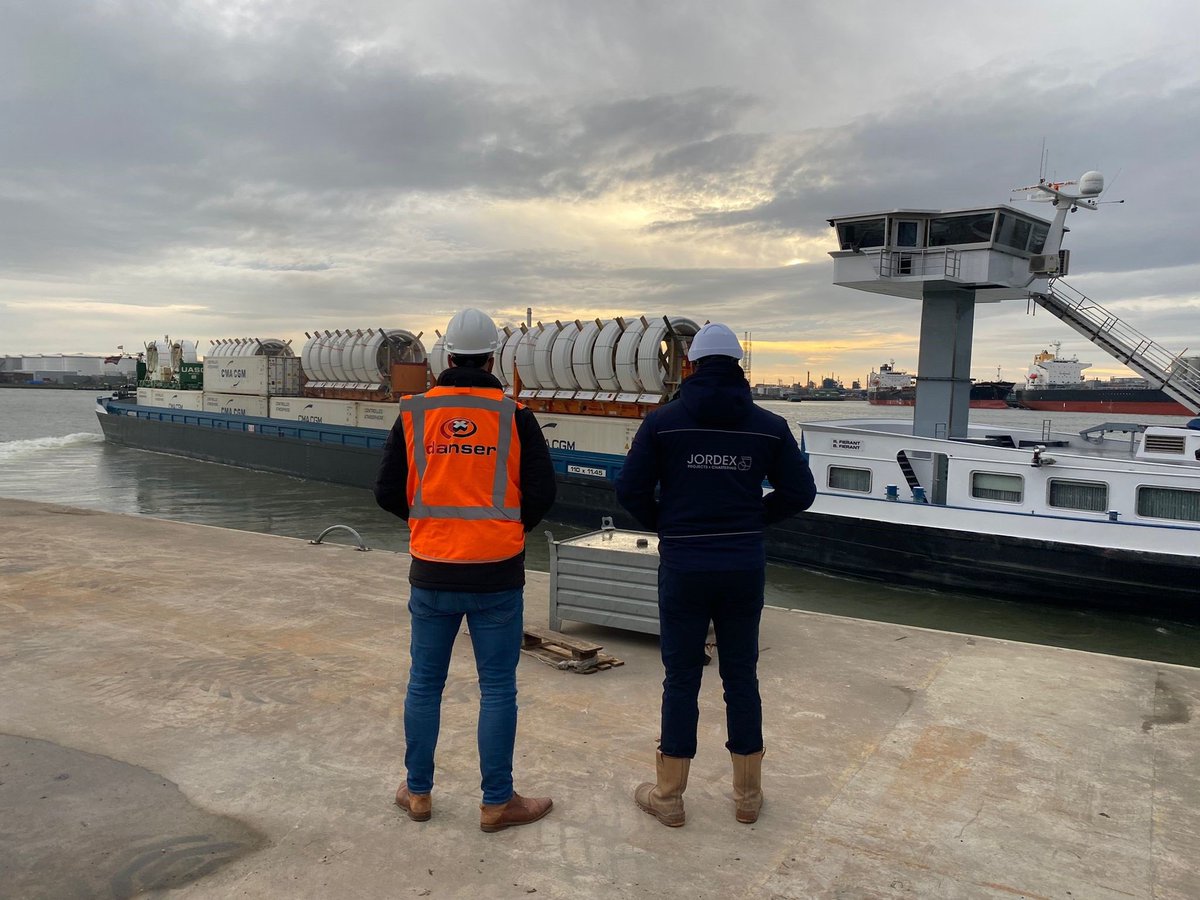 Op de laatste dag van 2021 sluiten we af met een mooie projectverscheping voor <a href="/Jordexbv/">Jordex B.V.</a> aan boord van <a href="/DanserGroup/">DANSER GROUP</a> ms Delta geladen in <a href="/PortOfRotterdam/">Port of Rotterdam Authority</a>.