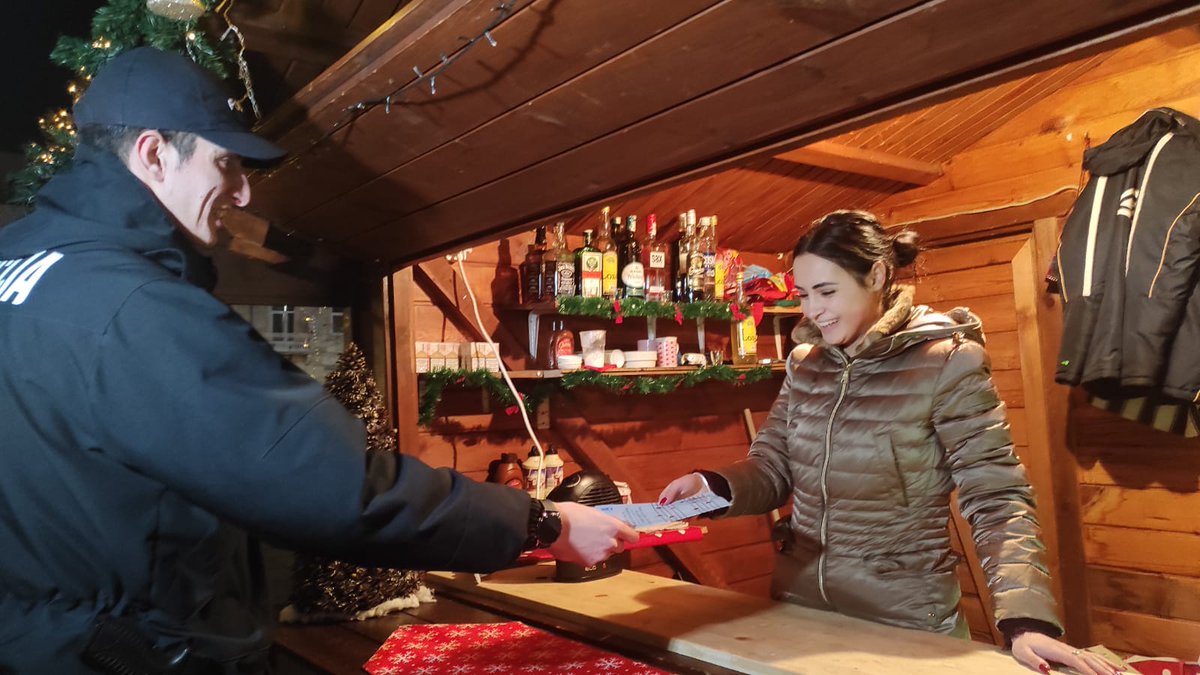 VedadPinjo's tweet photo. With the warm greetings for the New Year, MoI K10 held the eleventh central awareness-raising event in Livno last night. The importance of the citizens' safety is highlighted during the holiday season as #GunshotIsNotMusic. Thanks to 🇩🇪🇬🇧🇸🇪🇫🇷🇳🇱🇳🇴&amp;🇪🇺#SALW #Roadmap #ProjectPILLAR https://t.co/5GlRm1mwOn