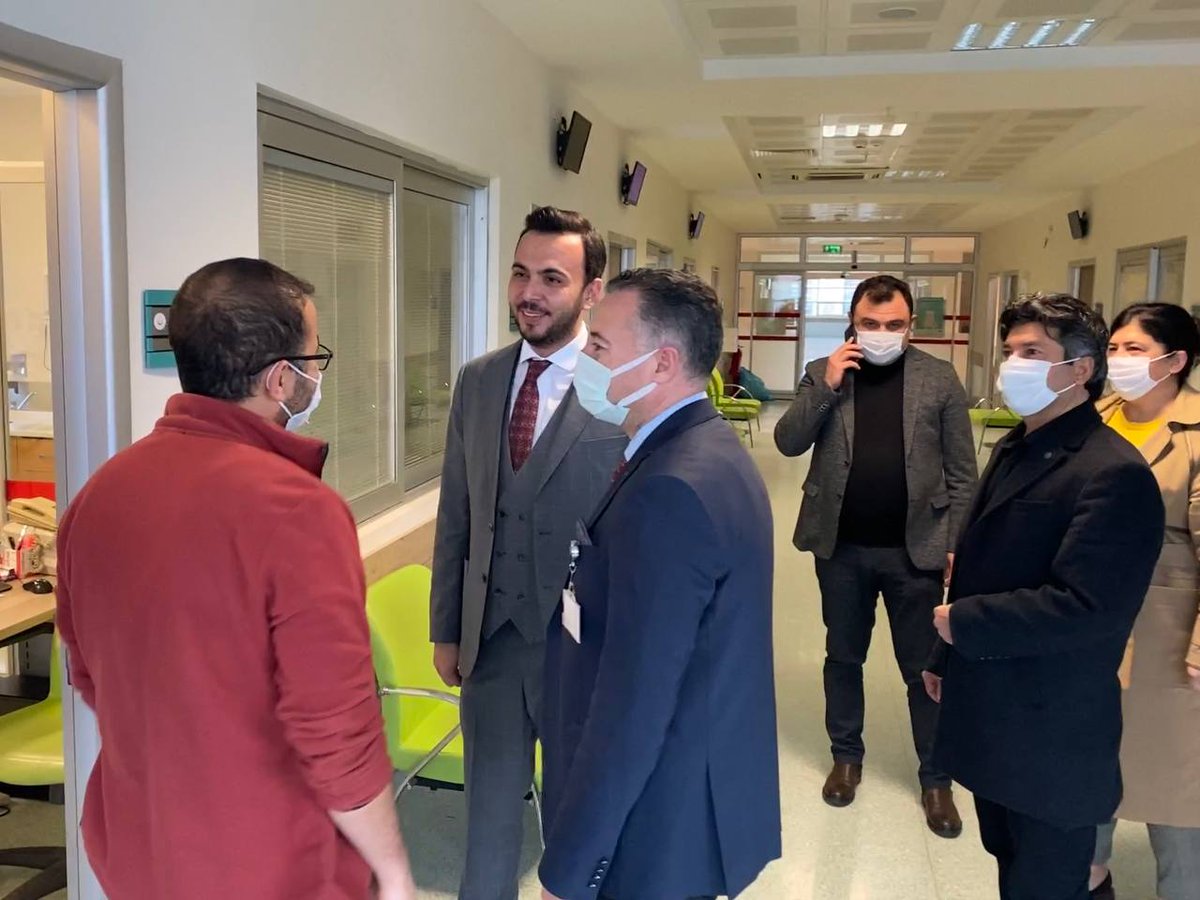 mustafatoklu07's tweet photo. Alanya Ağız ve Diş Sağlığı Merkezimizi ziyaret ederek sağlık çalışanlarımızın yeni yıllarını kutladık.

Tüm sağlık çalışanlarımıza bir kez daha teşekkür ediyor, Rabbim’den kolaylıklar diliyorum. https://t.co/3N38yMnshe