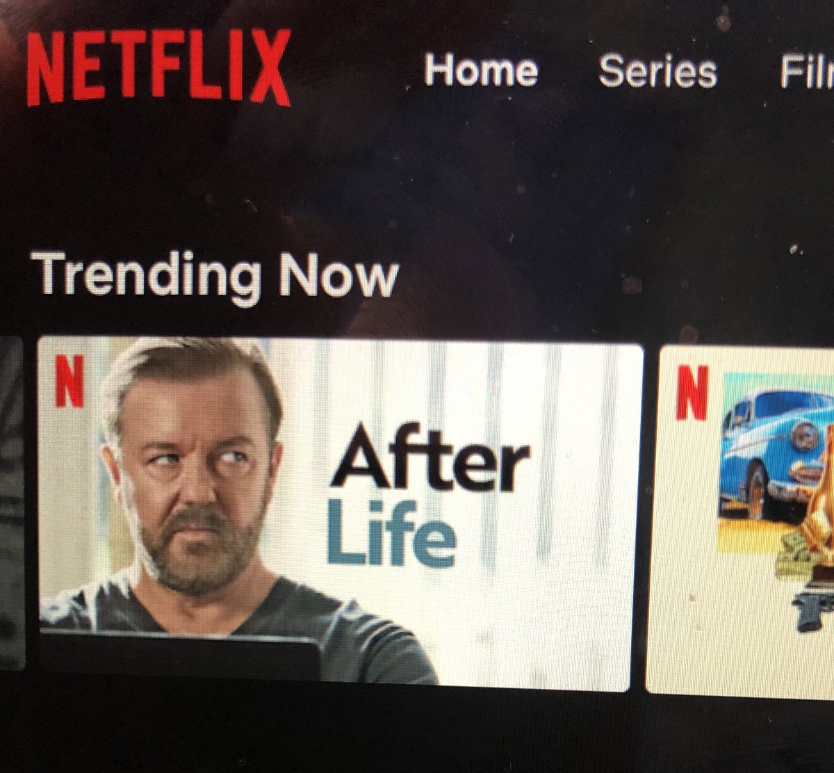 rickygervais's tweet photo. 2 weeks till #AfterLife3. 
This is a good sign 👇 https://t.co/StzEpJpelC