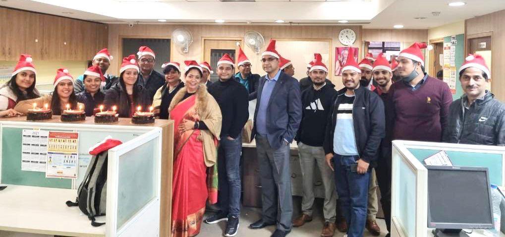 Fiitjee_Noida's tweet image. Celebration &amp;amp; joy along with hard work is also part of a successful journey, a journey of excellence &amp;amp; supremacy! Team #FIITJEENoida celebrated Christmas and collectively wished to help many more students to achieve excellence!!!

#FIITJEE #Noida #GreaterNoida #IITJEE #JEE