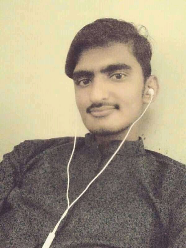 Sajad_AliN's tweet photo. تنھنجو عڪس
منھنجي اکين ۾
جابلو چشمن وانگر
چنڊ جو منظر ٿي
ترندو رھندو
تون مون ۾
منھنجي انت کان پوء به
زنده رھندين!
#_D
#_cp https://t.co/LdC7BDiSX3