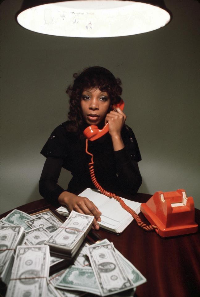 She worked hard for the money..
Happy Birthday to the beautiful singer, Donna Summer. RIP 