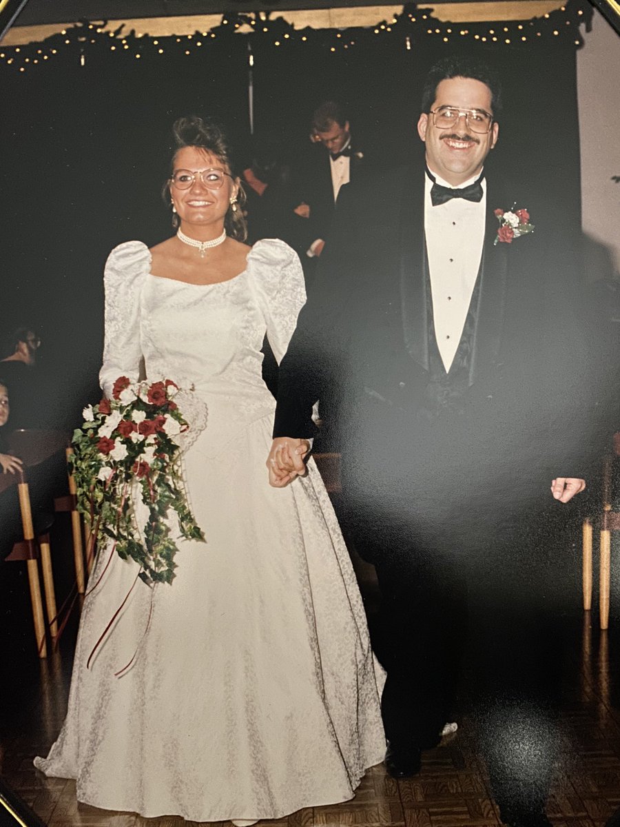 bsbl19's tweet photo. 27 glorious years.  @jasmoritz https://t.co/gVnzVozkhh