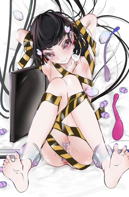 あけましておめでとうございます!
寅年ということで、トラテープ拘束のイラストです。
昨年は大変お世話になりありがとうございました…!今年も何卒よろしくお願いいたします! 