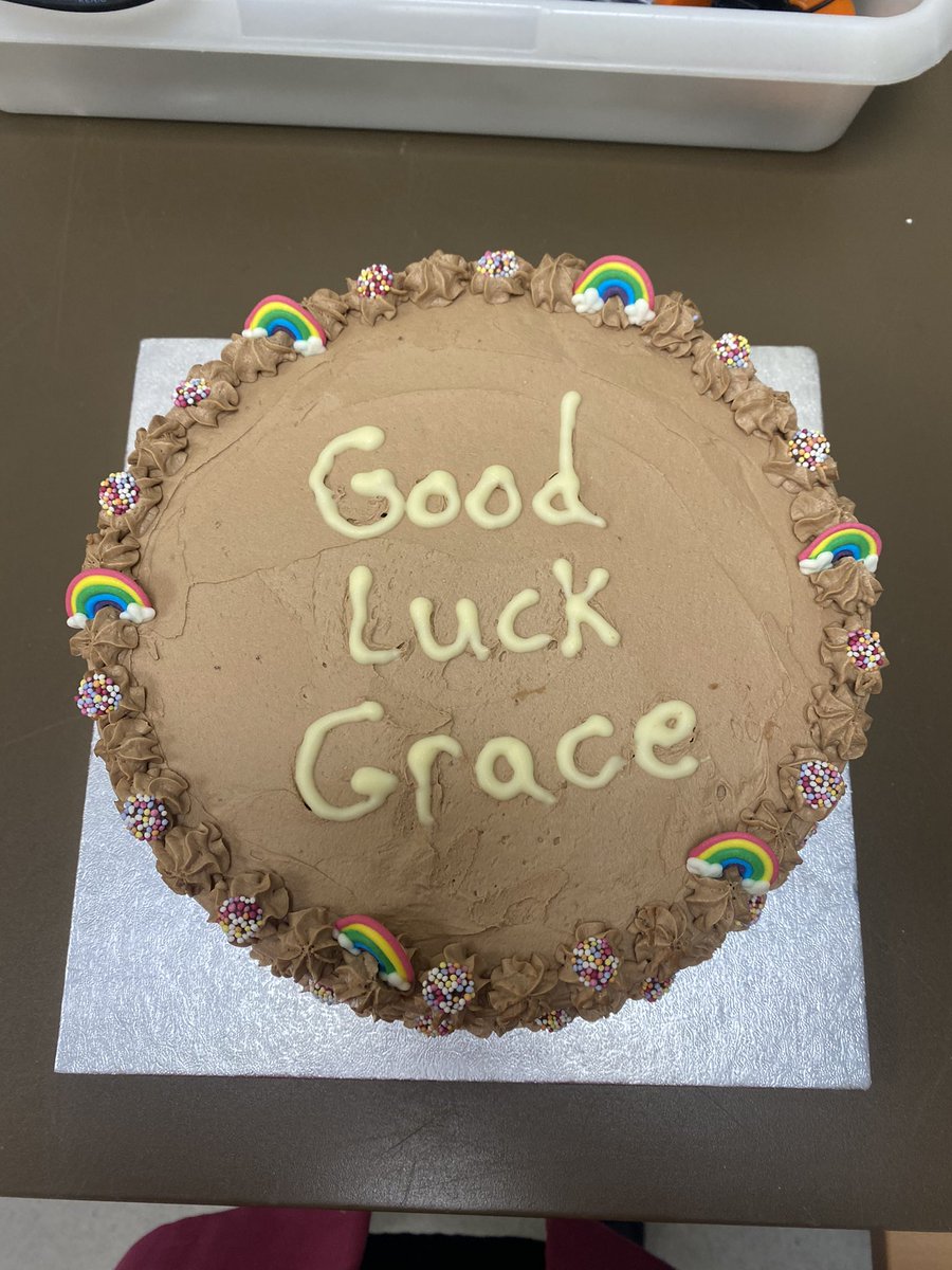 GraceMnhs's tweet photo. Goodbye @MTWnhs you’ve been amazing! 💗 https://t.co/xVSJdgnBav