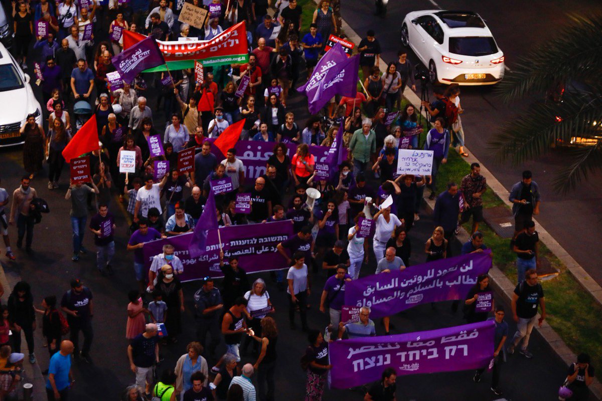 AlonLeeGreen's tweet photo. Throughout this year we've proved THERE IS HOPE. We have been mobilizing and organizing Jews &amp; Arabs, even in the darkest times. We stood together and struggled for peace &amp; equality.

Now, we are asking you to support us, so we can building hope in 2022:

https://t.co/eTFy4jJ75m https://t.co/gZfsEh5W2k