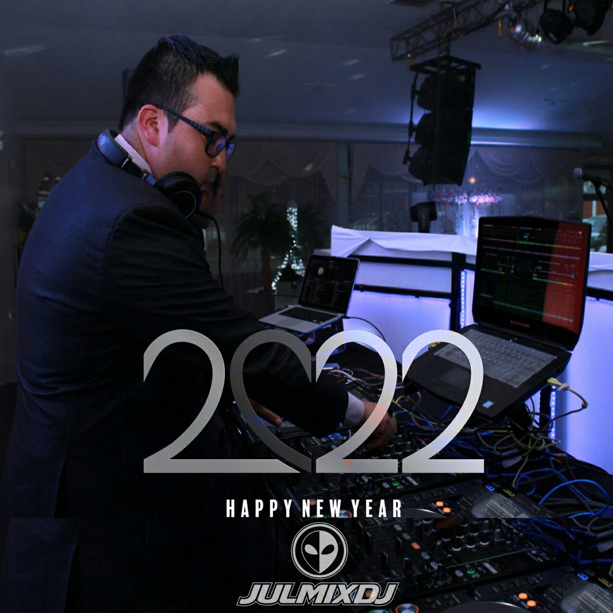 julmixdj's tweet photo. Definitivamente éste ha sido un año de muchas sorpresas de cambios de triunfos y fracasos de los cuales se ha sacado las mejores experiencias y a pesar de todas las adversidades seguimos en pie brindando lo mejor. Salud por un 2022 lleno de Amor Comprensión y Ternura. https://t.co/fvCknO3ubJ