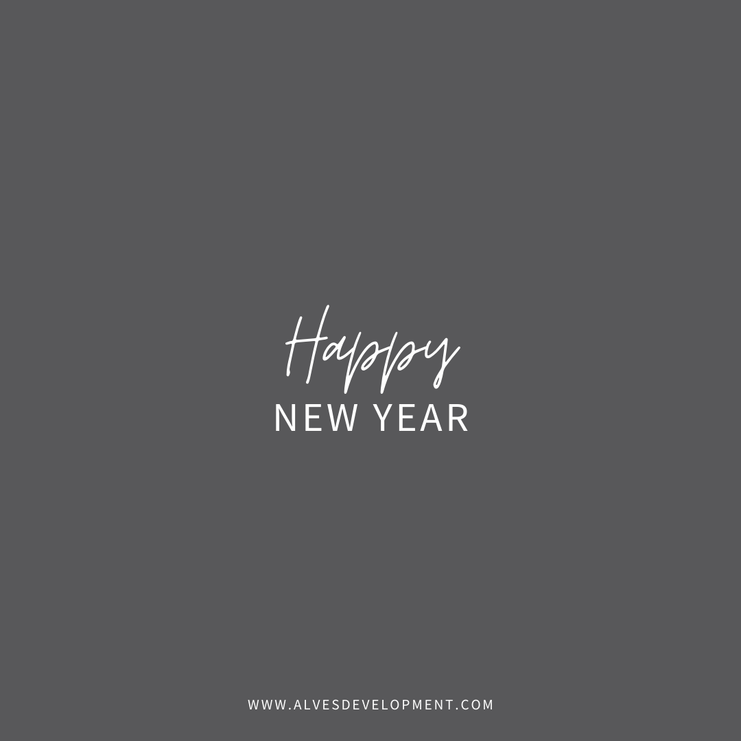 AlvesCustomYMM's tweet photo. Wishing everyone a safe and Happy New Year. 

We are looking forward to all that 2022 has to bring!

#ymm #fortmcmurray #happynewyear #2022 https://t.co/2cHbLpwEaS