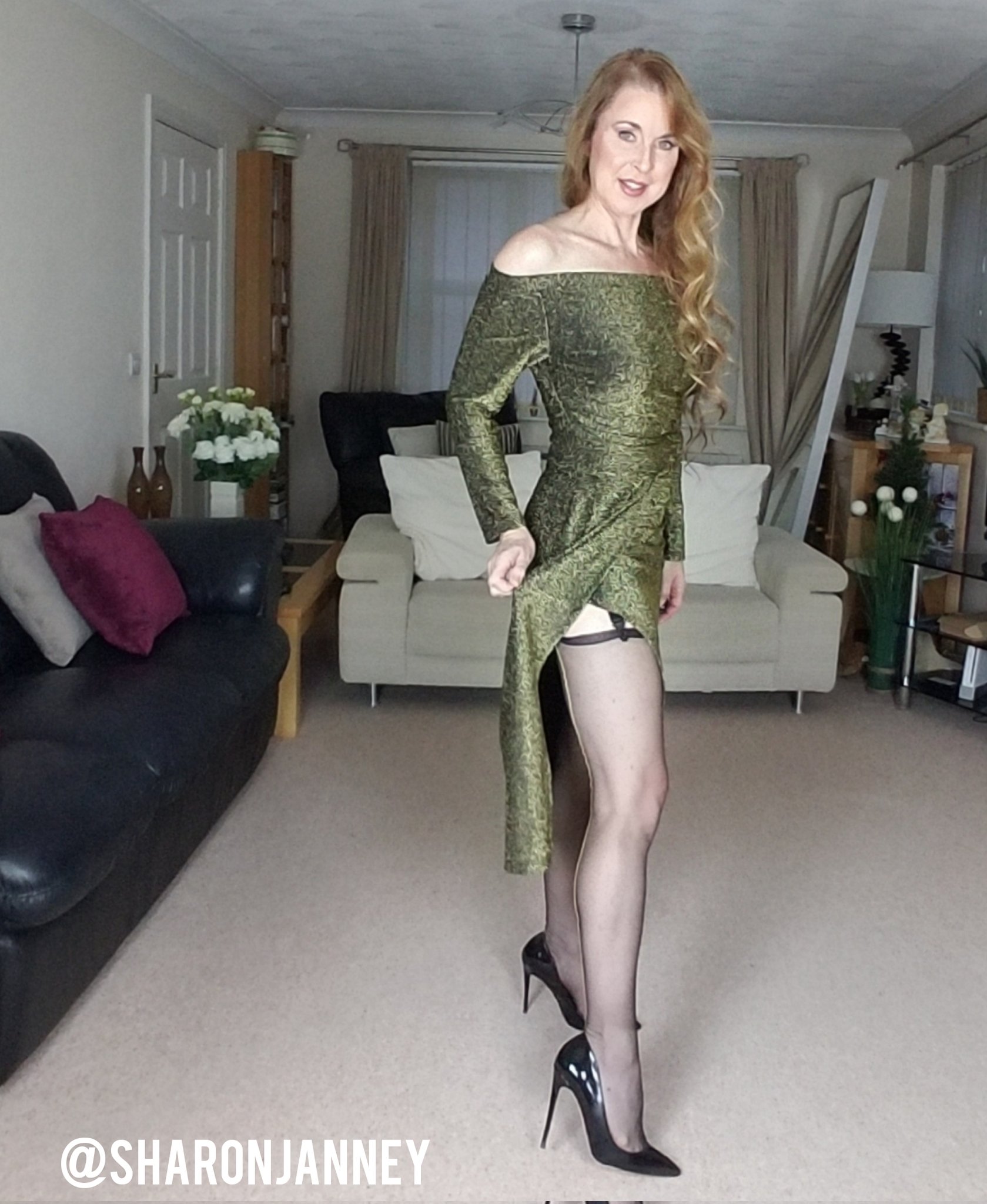 TW Pornstars - Sharon Janney. Twitter. Happy new year to you. Thankyou for  all your support. Retweet. 3:21 PM - 31 Dec 2021