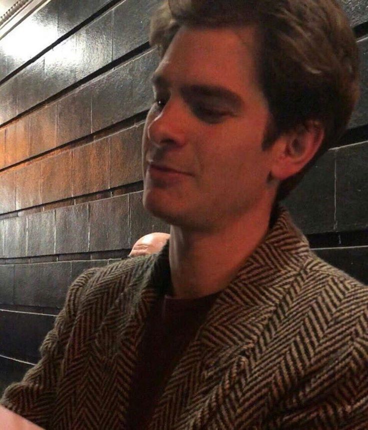 garfieldarchive's tweet photo. hi everyone !!
this is just an appreciation account dedicated to andrew garfield. we will be posting some stuff and updates about him on a regular basis so that more people will know about how talented he really is.
we appreciate if you give rt to spread, thanks <3 https://t.co/Hh6MgLIbGy