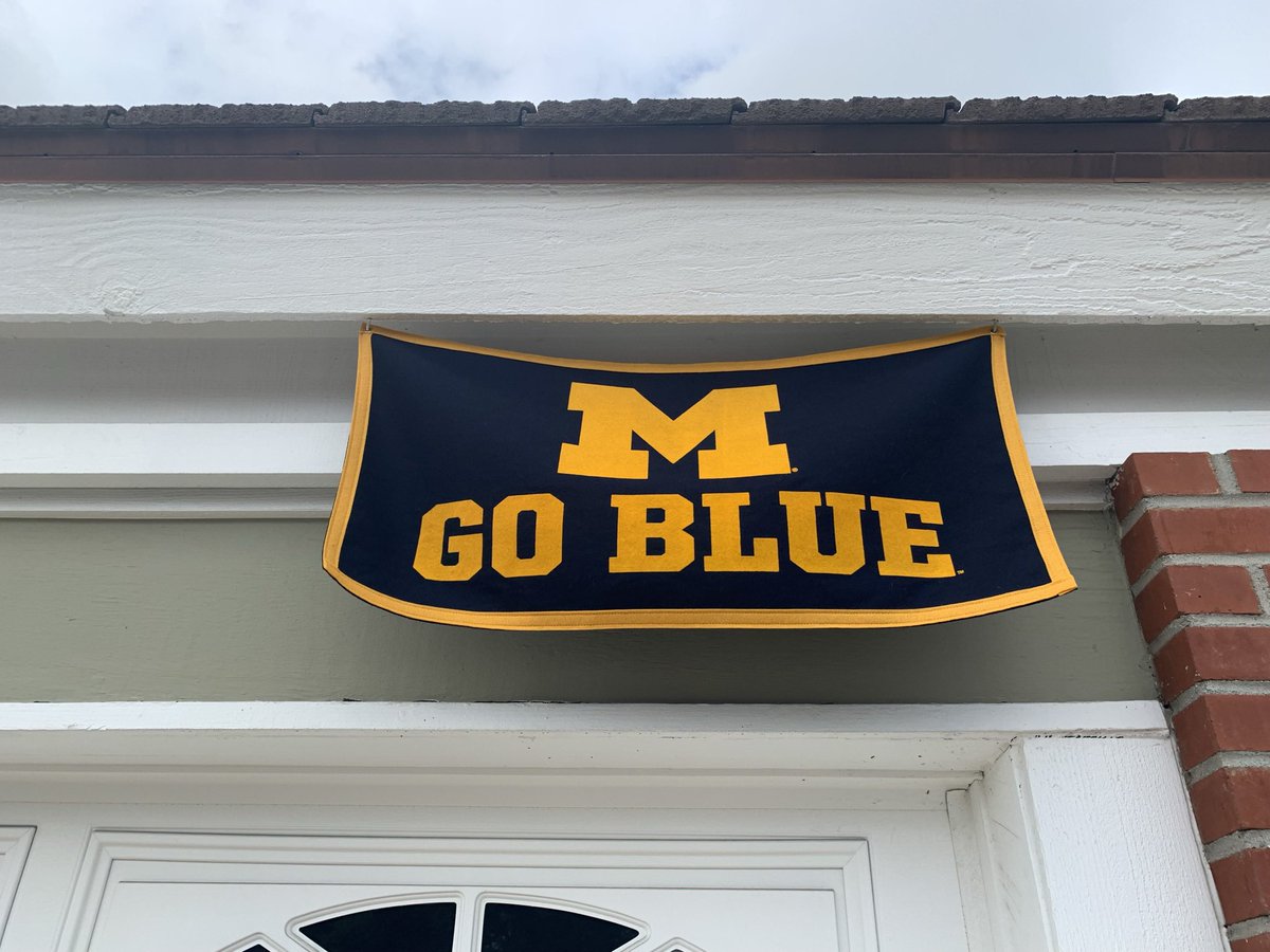 UM1975's tweet photo. It’s #CFP Semifinal Game Day! @brett_halvaks @CollinKushner @jkushhhh #GoBlue https://t.co/7tyyfehEiv