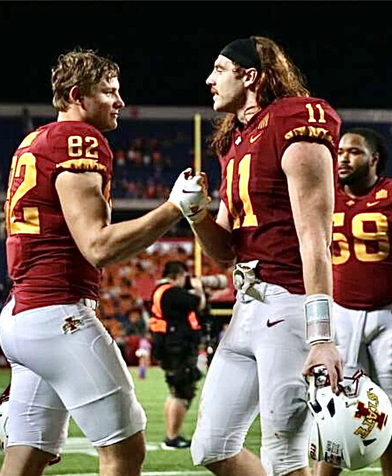 TylerJMoore82's tweet photo. Can’t thank @Dr_ChaseAllen &amp; @charliekolar_  enough for not only being great teammates, but being mentors and brothers as well. Learning from 2 of the best to play the position has molded me into who I am and how I play the game. Love ya dawgs💛 #TEU https://t.co/N8kAMPKEht