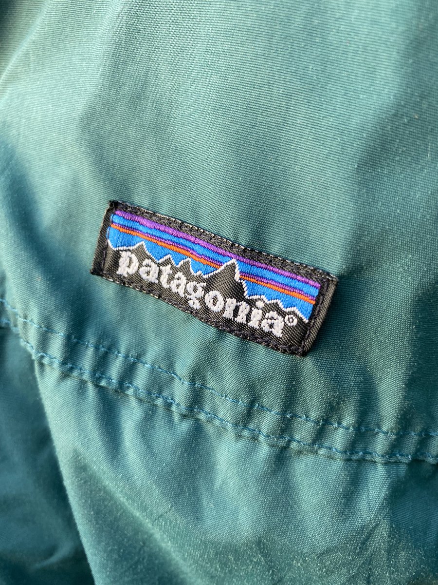 Shaddathrifting's tweet photo. Vintage Patagonia Bomber ❄️ 

Size: M

Excellent condition 💫 

Price: 13.000 SDG ( Free Delivery )🚀
#patagonia #patagoniabomberjacket https://t.co/qRuCRcQkTu