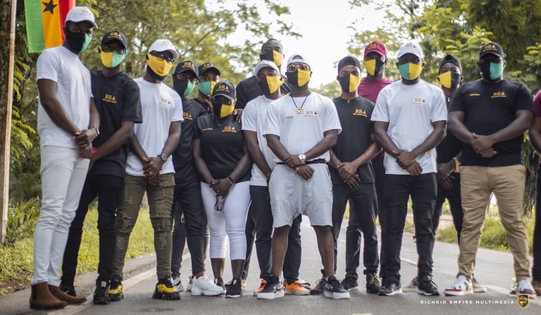 OsteenAdjei's tweet image. #Flowkingdom let’s take over 2022 !!!#BackHomeEP ⁦@Flowkingstone_⁩