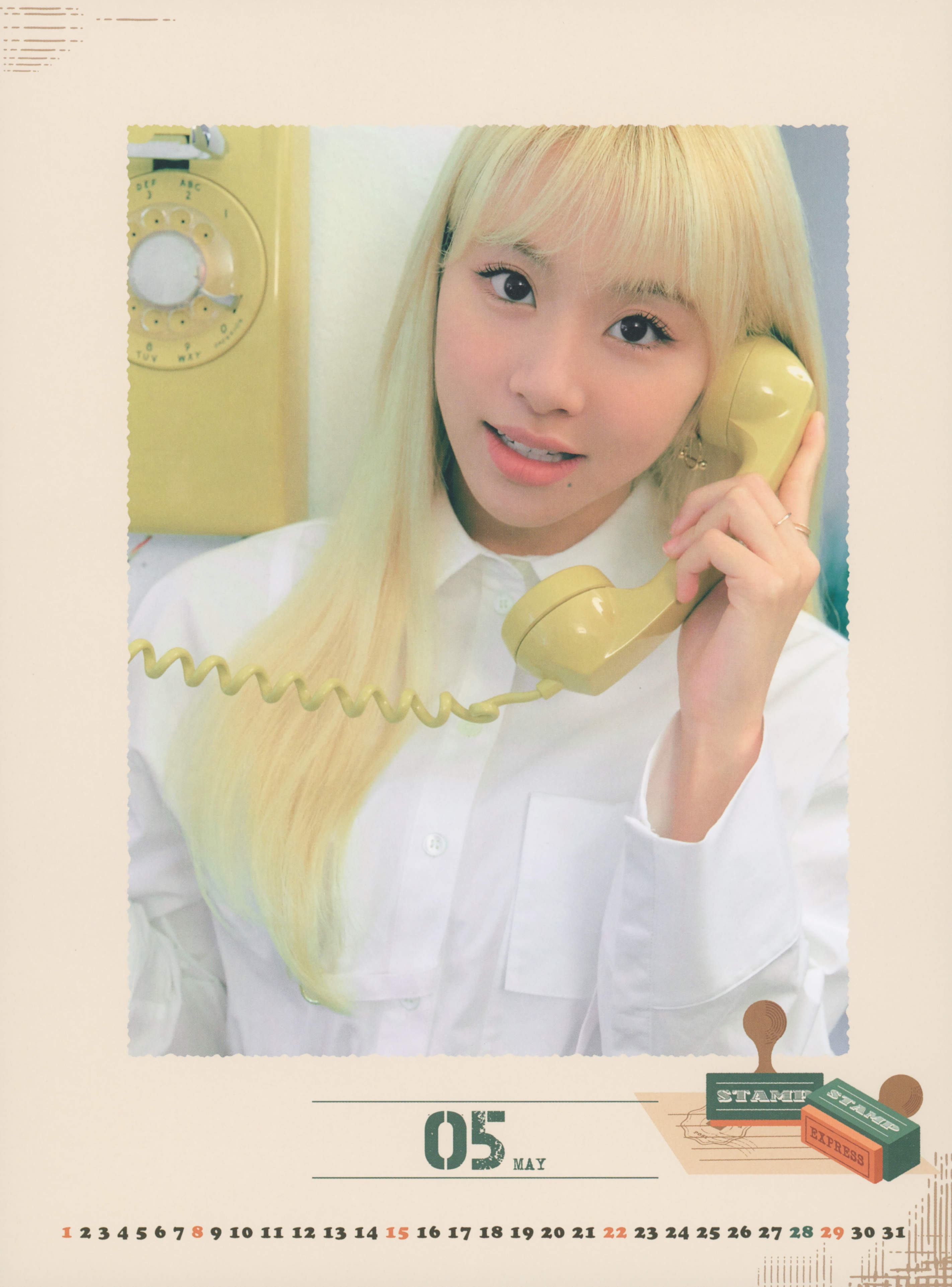 TWICE SEASON'S GREETINGS 2022 "LETTERS TO YOU" / Twitter