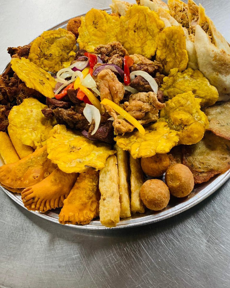 ElRancho_Bar's tweet photo. Ordena llamando 787.692.3098. Horario especial de 11:00 @ 8:00 pm. https://t.co/Z06UNOTPIf