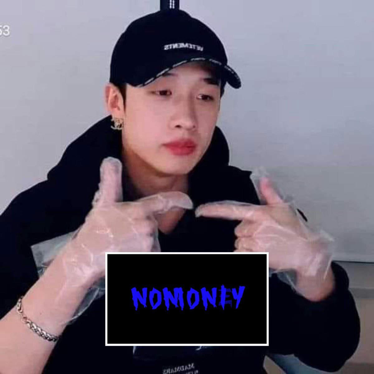 <a href="/Stray_Kids/">Stray Kids</a> world tour.... 2 albums..... fanmeet....

conclusion: i want to be rich in 2022 🏃🏃🏃